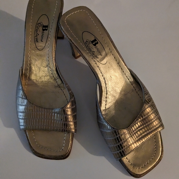 Vintage Browns Couture Golden heels - Picture 5 of 7